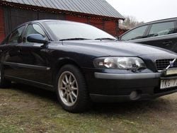 Begagnad 2002 Volvo S60 Sedan | 17 500 kr (Marknadspris)