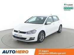 Vit Begagnad 2016 VW Golf VII Halvkombi | 141 000 kr (Marknadspris)