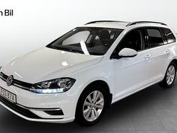 Vit (pure white) Begagnad 2020 VW Golf VII Edition Sedan | 219 900 kr (Marknadspris)