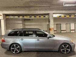 Grå Begagnad 2006 BMW 523 Kombi | 35 500 kr (Marknadspris)