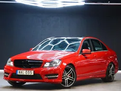Ljusröd (röd) Begagnad 2013 Mercedes C220 AMG Sedan | 109 900 kr (Marknadspris)