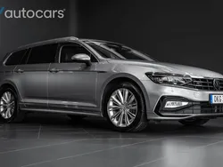 Silver Begagnad 2021 VW Passat R-line Kombi | 318 750 kr (Dyr)