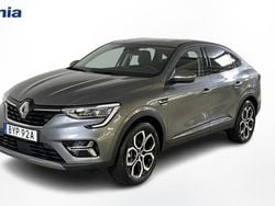 Grå Begagnad 2023 Renault Arkana Engineered SUV | 369 900 kr