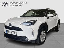 Vit Begagnad 2022 Toyota Yaris Cross Active SUV | 259 900 kr (Marknadspris)