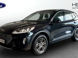 Svart (black) Begagnad 2022 Ford Kuga Titanium SUV | 244 900 kr (Bra pris)