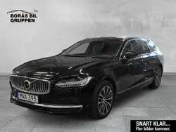 Svart Begagnad 2023 Volvo V90 Core Kombi | 355 000 kr (Marknadspris)