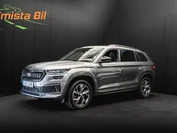 Grå Begagnad 2022 Skoda Kodiaq SportLine SUV | 424 900 kr (Lite dyr)