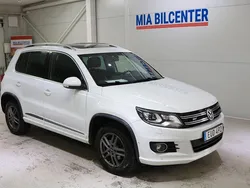 Vit Begagnad 2015 VW Tiguan R-line SUV | 149 000 kr (Bra pris)