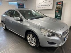 Silver Begagnad 2011 Volvo S60 Summum Sedan | 59 900 kr (Lite dyr)