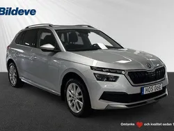 Silver Begagnad 2022 Skoda Kamiq Adventure SUV | 219 900 kr (Marknadspris)