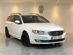 Vit Begagnad 2012 Volvo V70 Momentum Kombi | 104 900 kr (Marknadspris)