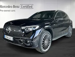 Svart (black) Begagnad 2025 Mercedes GLC300e Advanced SUV | 749 900 kr
