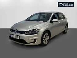 Silver Begagnad 2014 VW e-Golf Halvkombi | 124 900 kr (Marknadspris)