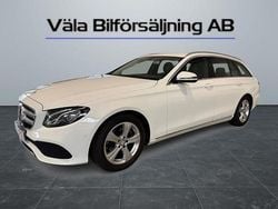 Vit Begagnad 2016 Mercedes E200 Avantgarde Kombi | 189 900 kr (Marknadspris)