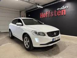 Vit Begagnad 2013 Volvo XC60 Momentum SUV | 114 900 kr (Marknadspris)