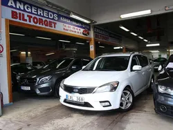 Vit Begagnad 2011 Kia Ceed Sportswagon Kombi | 39 999 kr (Marknadspris)