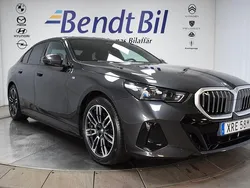 Grå Begagnad 2024 BMW i5 M Sport Sedan | 614 500 kr