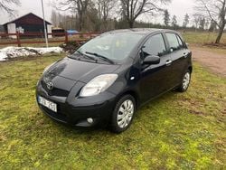 Begagnad 2010 Toyota Yaris Halvkombi | 52 000 kr (Marknadspris)