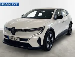 Vit Begagnad 2023 Renault Mégane Equilibre Halvkombi | 289 900 kr (Marknadspris)