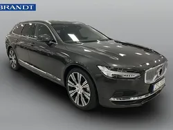Grå Begagnad 2025 Volvo V90 Ultra Kombi | 599 900 kr