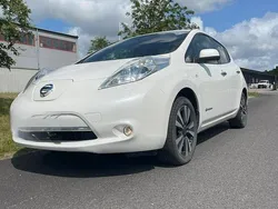 Vit Begagnad 2016 Nissan Leaf Tekna Halvkombi | 93 900 kr (Marknadspris)