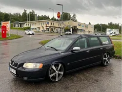 Blå Begagnad 2006 Volvo V70 Dynamic Kombi | 33 500 kr (Marknadspris)