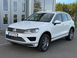 Vit Begagnad 2017 VW Touareg SUV | 199 800 kr (Bra pris)