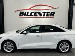 Vit Begagnad 2021 Audi A3 Comfort Sedan | 249 800 kr (Marknadspris)