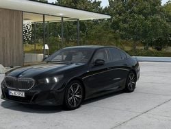 Svart Ny 2024 BMW i5 M Sport Sedan | 879 500 kr (Dyr)