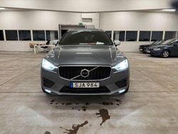 Grå Begagnad 2018 Volvo XC60 R-Design SUV | 329 000 kr (Dyr)