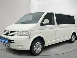 Vit Begagnad 2009 VW Caravelle Minibuss | 65 000 kr