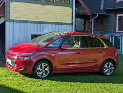 Röd Begagnad 2013 Citroën C4 Picasso Minibuss | 63 000 kr (Bra pris)