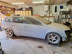 Grå Begagnad 2006 VW Passat Comfortline Kombi | 5 000 kr