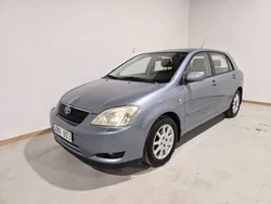 Blå Begagnad 2005 Toyota Corolla Halvkombi | 35 000 kr (Marknadspris)