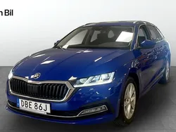 Blå (energy blue) Begagnad 2022 Skoda Octavia Style Kombi | 259 900 kr (Marknadspris)