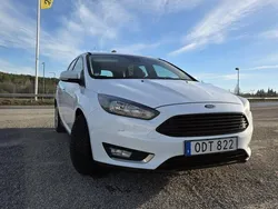 Vit Begagnad 2016 Ford Focus Titanium Kombi | 85 000 kr (Bra pris)