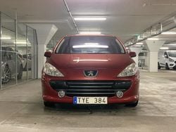 Röd Begagnad 2007 Peugeot 307 Halvkombi | 25 000 kr (Lite dyr)