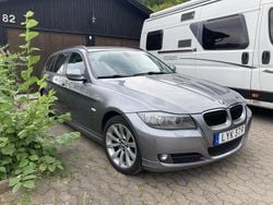 Grå Begagnad 2012 BMW 316 Kombi | 85 000 kr