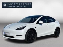 Vit (vit pearl) Begagnad 2023 Tesla Model Y Long Range AWD SUV | 419 900 kr (Marknadspris)