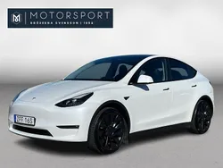 Vit (vit pearl) Begagnad 2023 Tesla Model Y Long Range AWD SUV | 419 900 kr (Marknadspris)