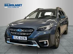 Ljusblå (blå) Begagnad 2022 Subaru Outback SUV | 337 900 kr (Bra pris)