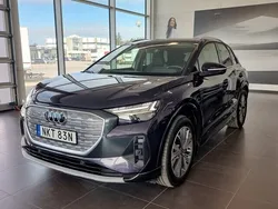 Auroraviolett metallic Begagnad 2022 Audi Q4 e-tron Proline SUV | 389 000 kr (Bra pris)