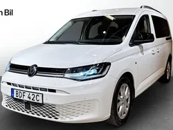 Vit Begagnad 2021 VW Caddy Maxi Life Life Minibuss | 299 500 kr