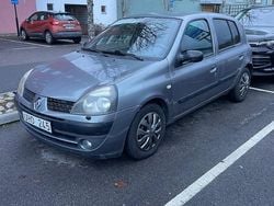 Begagnad 2003 Renault Clio II Halvkombi | 8 500 kr (Superpris)