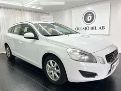 Vit Begagnad 2012 Volvo V60 Momentum Kombi | 119 900 kr (Lite dyr)