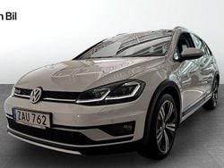 Vit Begagnad 2017 VW Golf Alltrack Kombi | 199 900 kr (Lite dyr)
