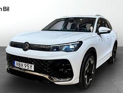 Vit Begagnad 2025 VW Tiguan R-line SUV | 474 900 kr (Marknadspris)