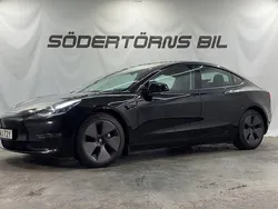 Svart Begagnad 2020 Tesla Model 3 Long Range Sedan | 249 900 kr (Marknadspris)