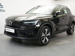 Svart Begagnad 2022 Volvo XC40 Plus SUV | 369 900 kr