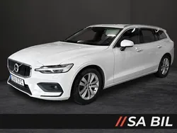 Vit Begagnad 2020 Volvo V60 Momentum Kombi | 166 500 kr